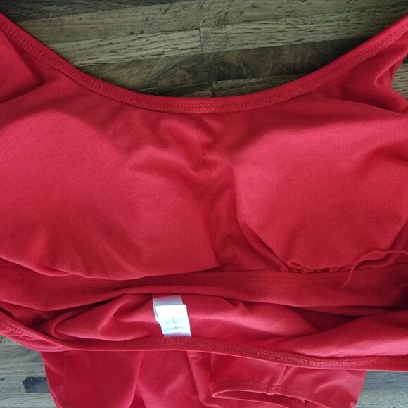 No Boundaries Juniors' Solid One-Piece Swimsuit Baywatch Red - Picture 14 of 15